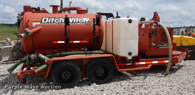 image for item DM2324 2011 Ditch Witch FX30  vacuum excavator