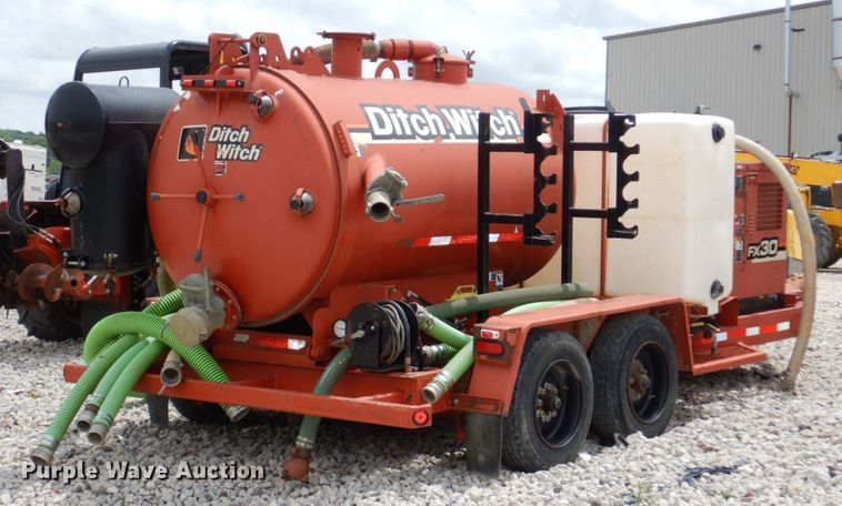 image for item DM2324 2011 Ditch Witch FX30  vacuum excavator