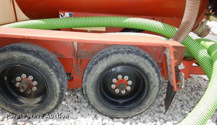 image for item DM2324 2011 Ditch Witch FX30  vacuum excavator