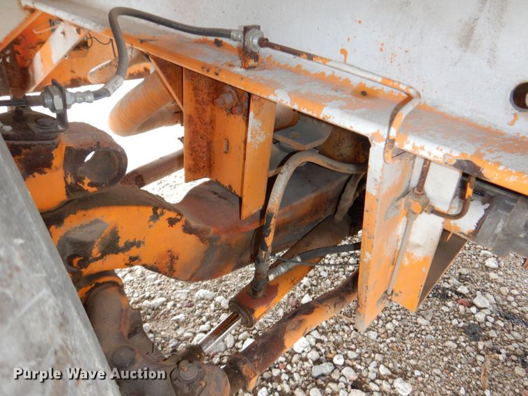 image for item DM2329 1994 Broderson IC-80-2D  crane