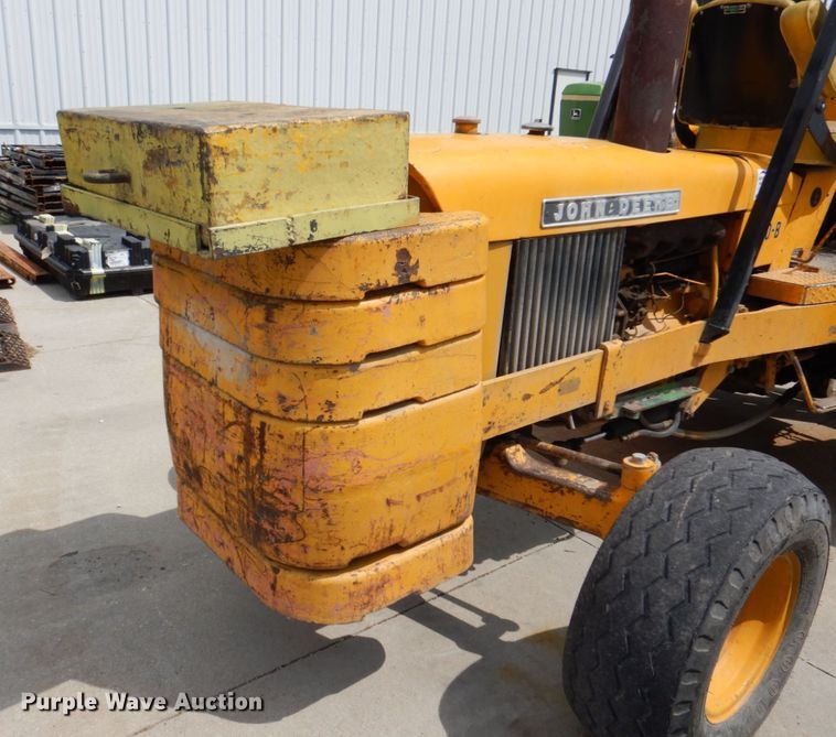 image for item DM2330 John Deere 480-B  forklift