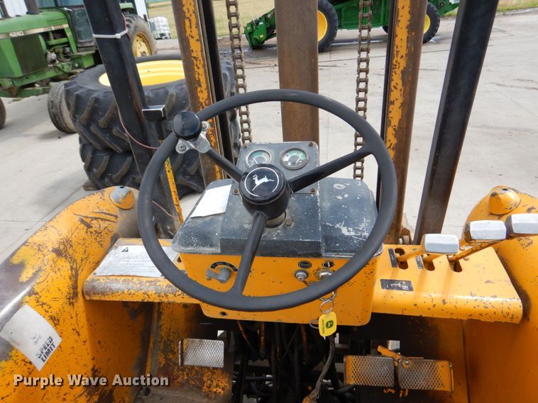 image for item DM2330 John Deere 480-B  forklift