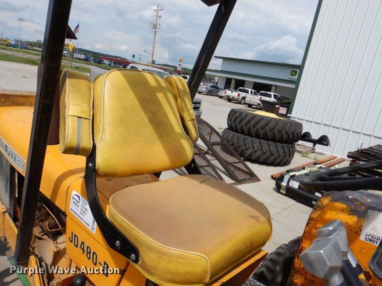 image for item DM2330 John Deere 480-B  forklift