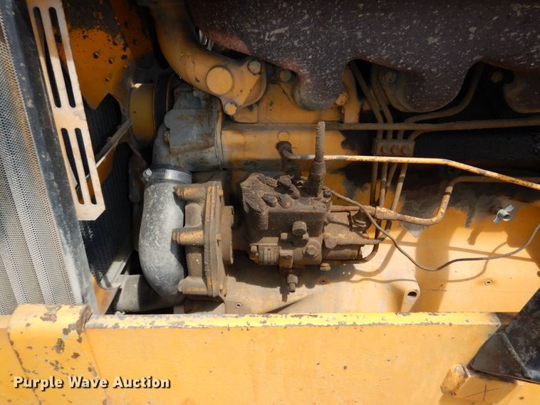 image for item DM2330 John Deere 480-B  forklift