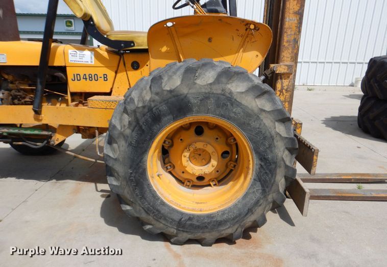 image for item DM2330 John Deere 480-B  forklift