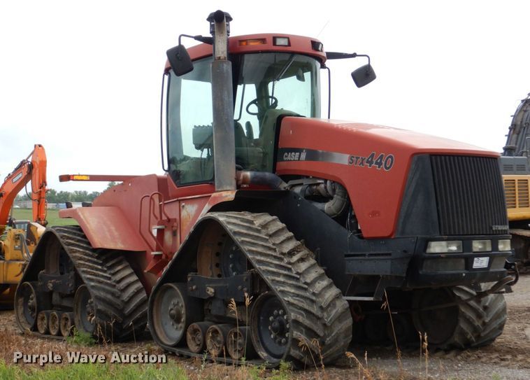 image for item DM2334 2001 Case IH STX440 QuadTrac  4WD tractor