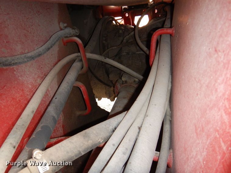 image for item DM2334 2001 Case IH STX440 QuadTrac  4WD tractor