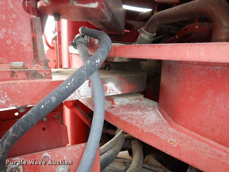 image for item DM2334 2001 Case IH STX440 QuadTrac  4WD tractor