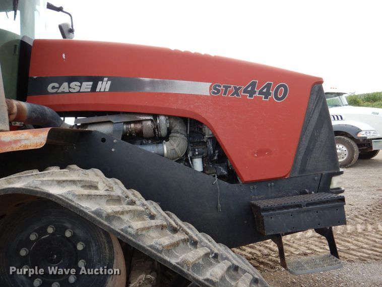 image for item DM2334 2001 Case IH STX440 QuadTrac  4WD tractor