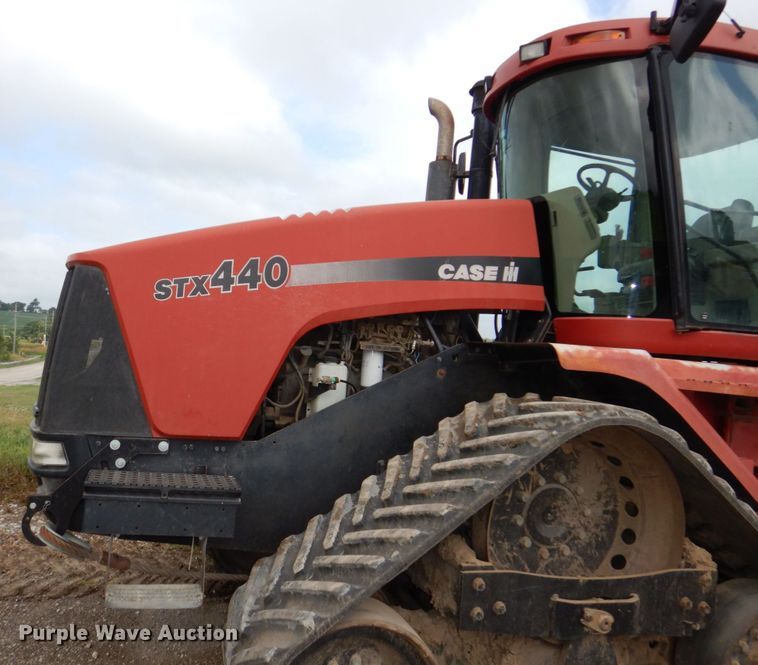 image for item DM2334 2001 Case IH STX440 QuadTrac  4WD tractor