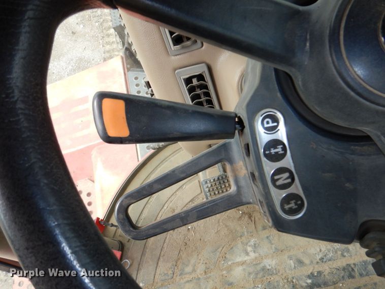 image for item DM2334 2001 Case IH STX440 QuadTrac  4WD tractor