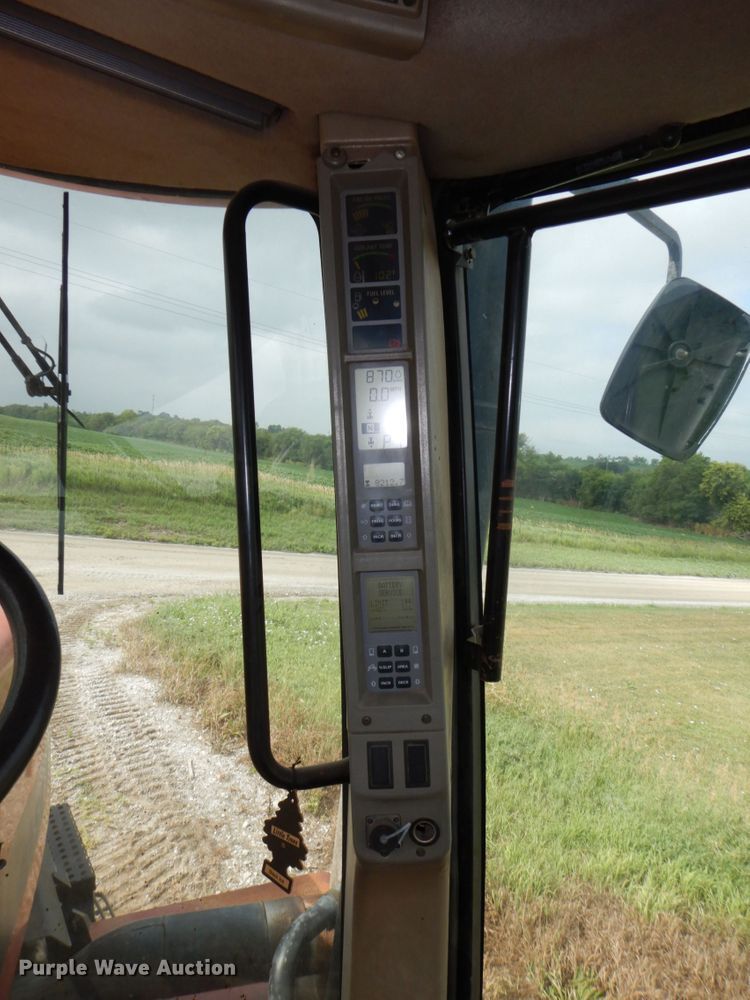 image for item DM2334 2001 Case IH STX440 QuadTrac  4WD tractor