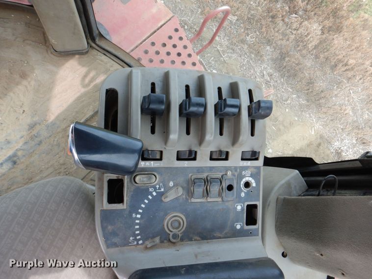 image for item DM2334 2001 Case IH STX440 QuadTrac  4WD tractor