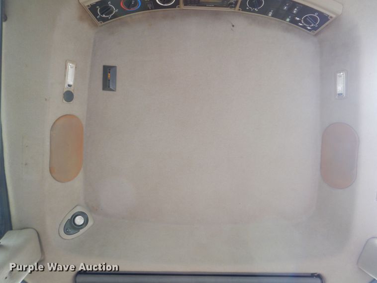 image for item DM2334 2001 Case IH STX440 QuadTrac  4WD tractor