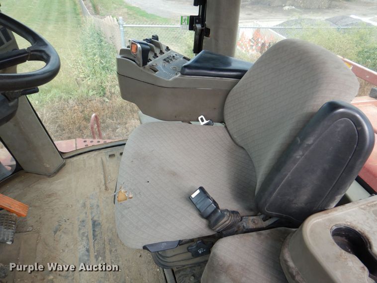 image for item DM2334 2001 Case IH STX440 QuadTrac  4WD tractor