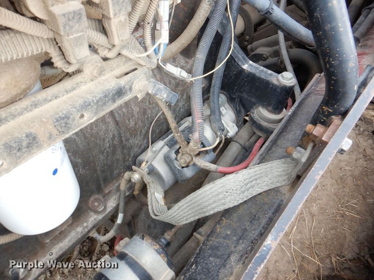 image for item DM2334 2001 Case IH STX440 QuadTrac  4WD tractor