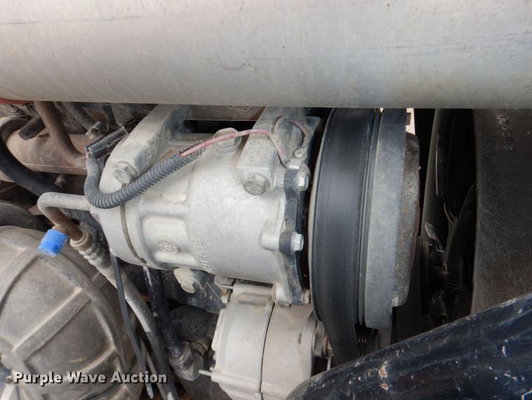 image for item DM2334 2001 Case IH STX440 QuadTrac  4WD tractor