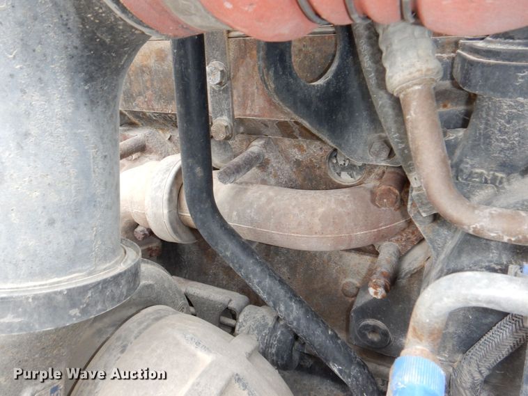 image for item DM2334 2001 Case IH STX440 QuadTrac  4WD tractor