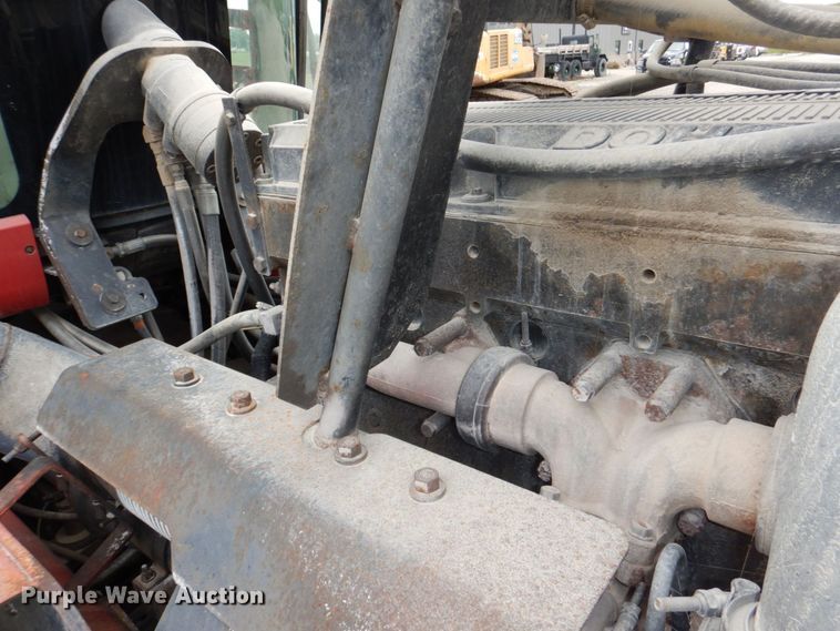 image for item DM2334 2001 Case IH STX440 QuadTrac  4WD tractor