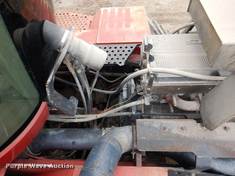 image for item DM2334 2001 Case IH STX440 QuadTrac  4WD tractor