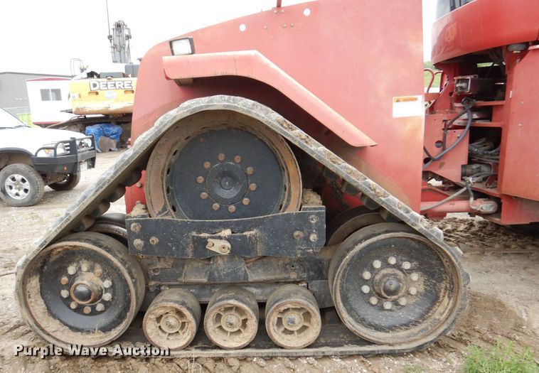 image for item DM2334 2001 Case IH STX440 QuadTrac  4WD tractor