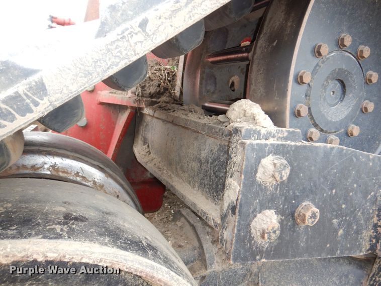 image for item DM2334 2001 Case IH STX440 QuadTrac  4WD tractor