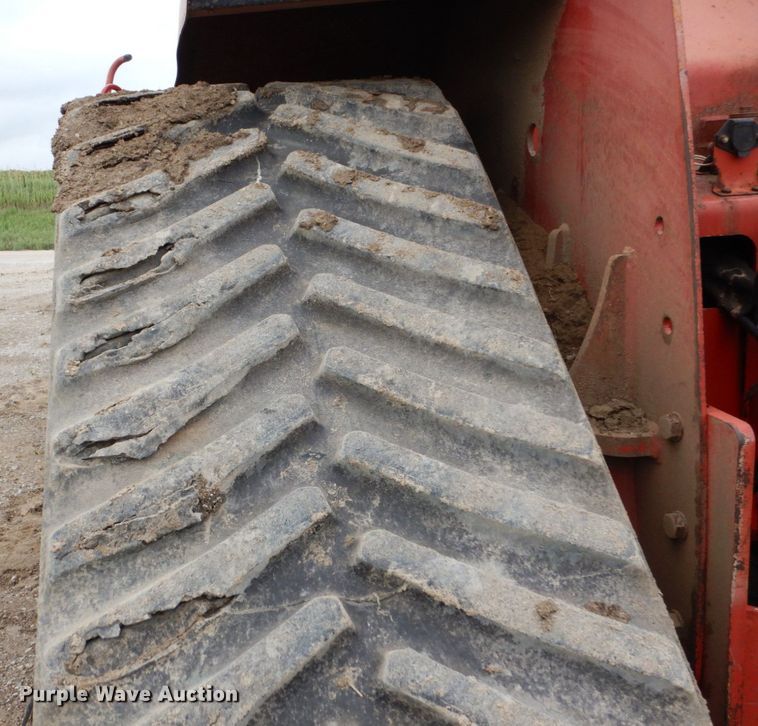 image for item DM2334 2001 Case IH STX440 QuadTrac  4WD tractor