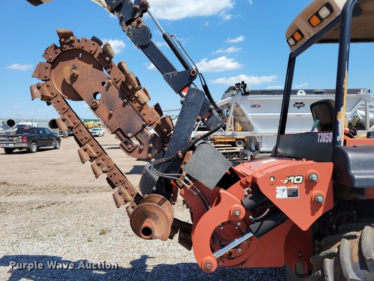 image for item DM2350 2008 Ditch Witch RT115  trencher