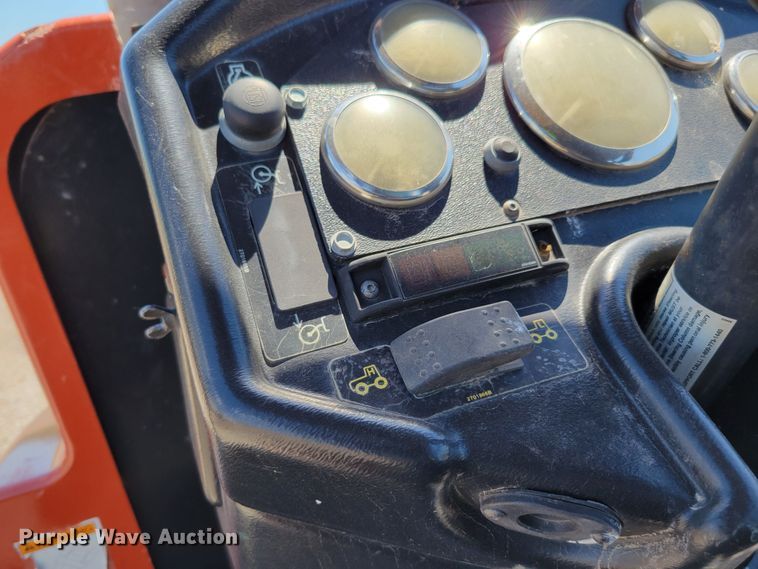 image for item DM2350 2008 Ditch Witch RT115  trencher