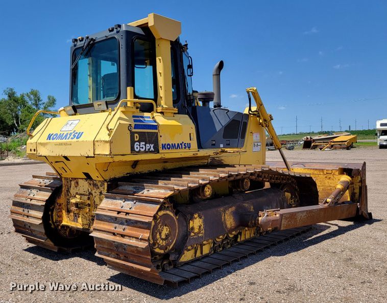 image for item DM2352 2004 Komatsu D65PX-15  dozer