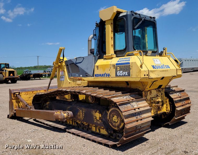 image for item DM2352 2004 Komatsu D65PX-15  dozer
