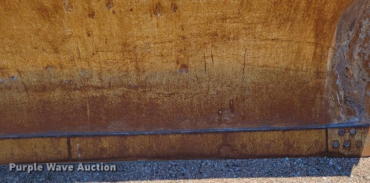 image for item DM2352 2004 Komatsu D65PX-15  dozer