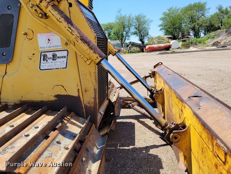 image for item DM2352 2004 Komatsu D65PX-15  dozer