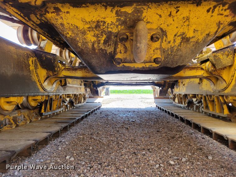 image for item DM2352 2004 Komatsu D65PX-15  dozer