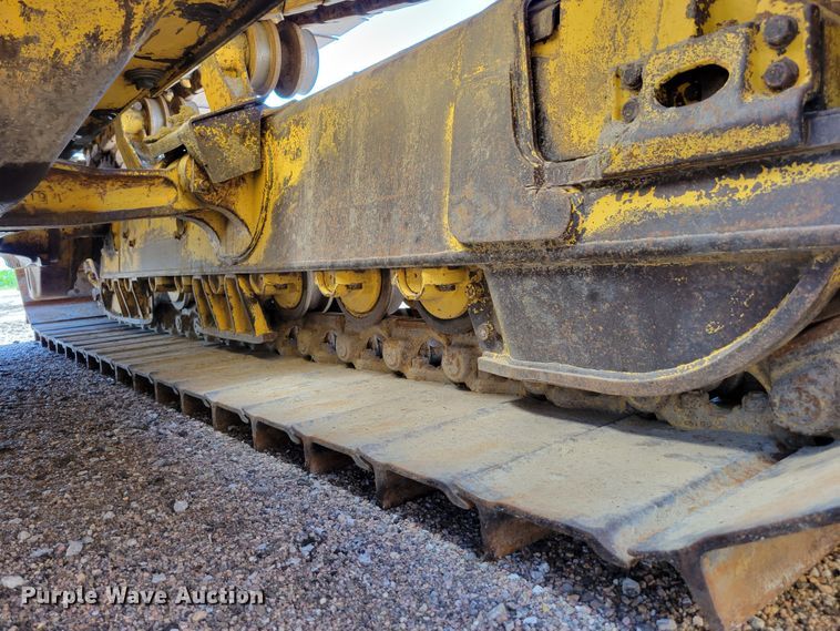 image for item DM2352 2004 Komatsu D65PX-15  dozer