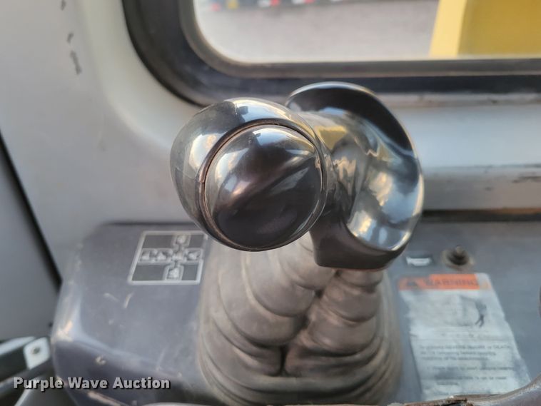 image for item DM2352 2004 Komatsu D65PX-15  dozer