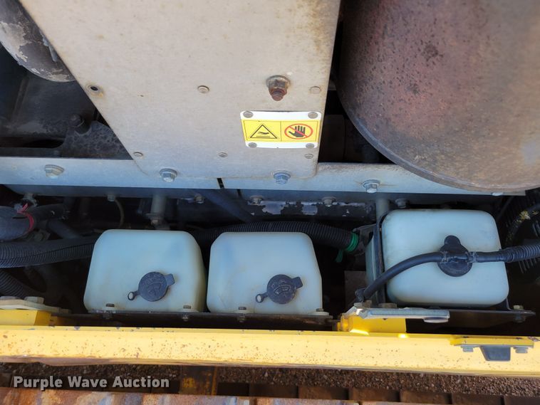 image for item DM2352 2004 Komatsu D65PX-15  dozer