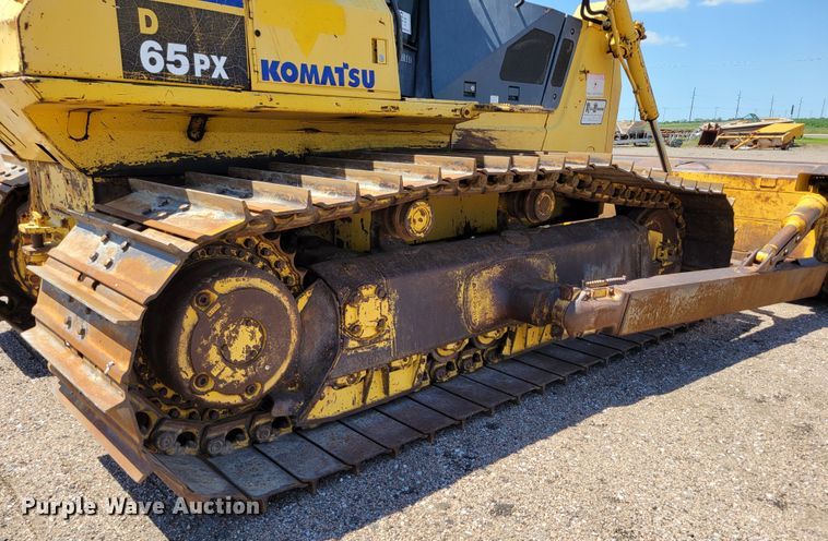 image for item DM2352 2004 Komatsu D65PX-15  dozer