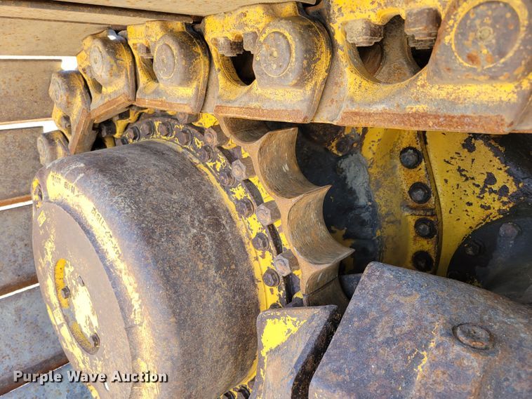 image for item DM2352 2004 Komatsu D65PX-15  dozer