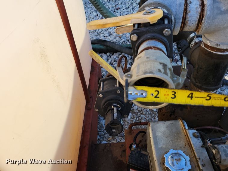 image for item DM2363 2001 Ditch Witch FM13  fluid mixing system