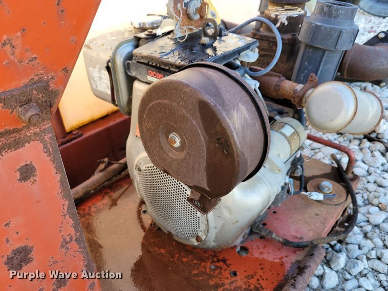 image for item DM2363 2001 Ditch Witch FM13  fluid mixing system