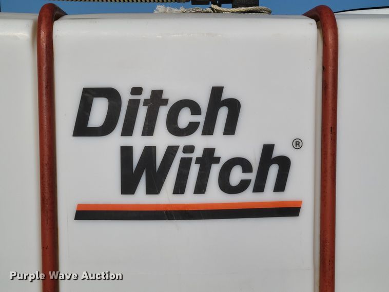 image for item DM2363 2001 Ditch Witch FM13  fluid mixing system