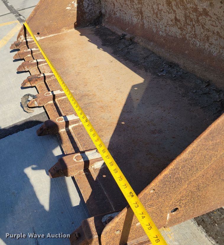 image for item DM2378 2008 Bobcat S250  skid steer loader