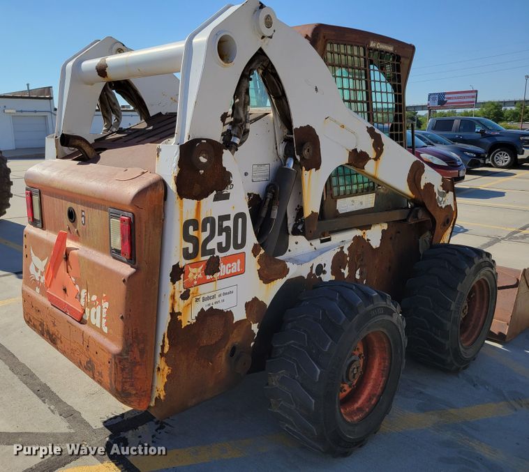 image for item DM2378 2008 Bobcat S250  skid steer loader