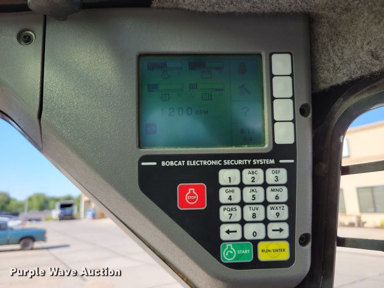 image for item DM2378 2008 Bobcat S250  skid steer loader