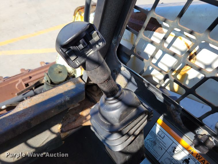 image for item DM2378 2008 Bobcat S250  skid steer loader