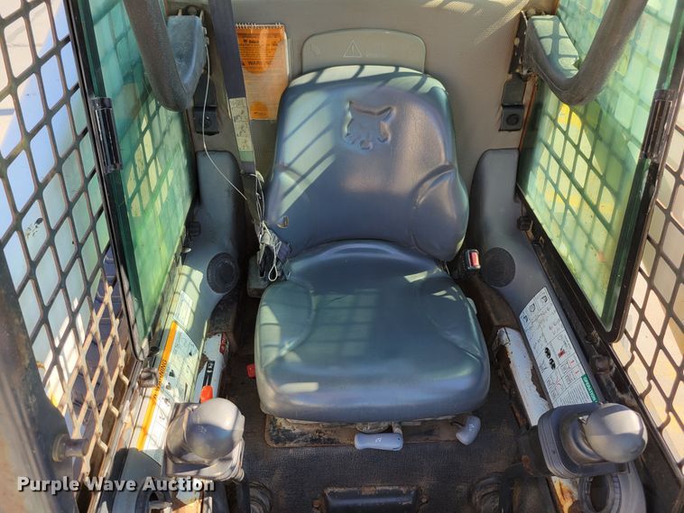 image for item DM2378 2008 Bobcat S250  skid steer loader