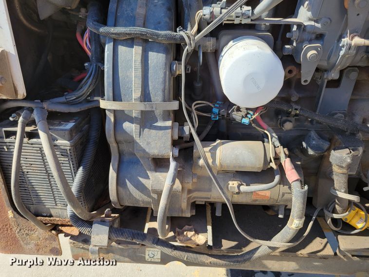 image for item DM2378 2008 Bobcat S250  skid steer loader