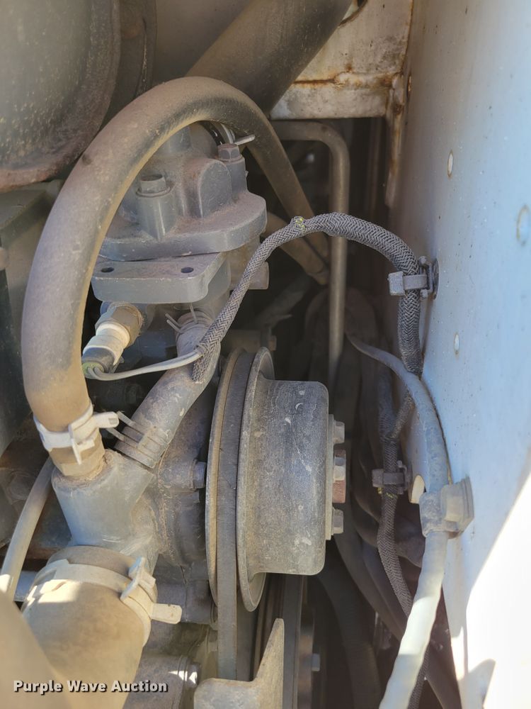 image for item DM2378 2008 Bobcat S250  skid steer loader