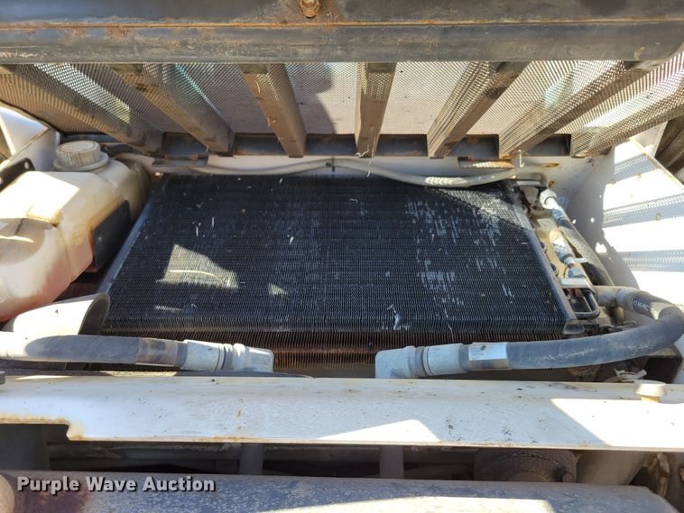 image for item DM2378 2008 Bobcat S250  skid steer loader